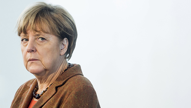 Diez años después, Merkel se queda sola