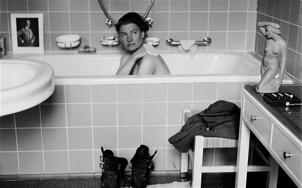 Lee Miller, fotógrafa de la belleza en la barbarie