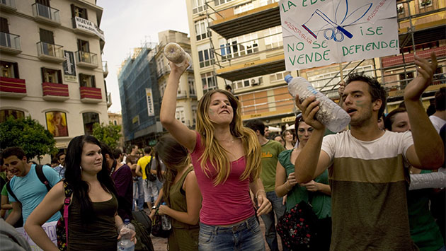 Cuando PP y PSOE perdieron a los jóvenes