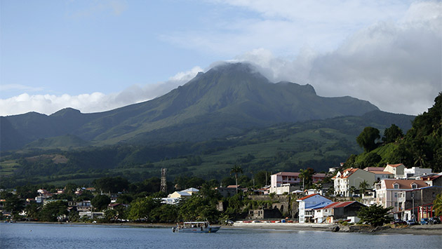 Seis destinos del Caribe. (II) Martinica: a los pies del volcán