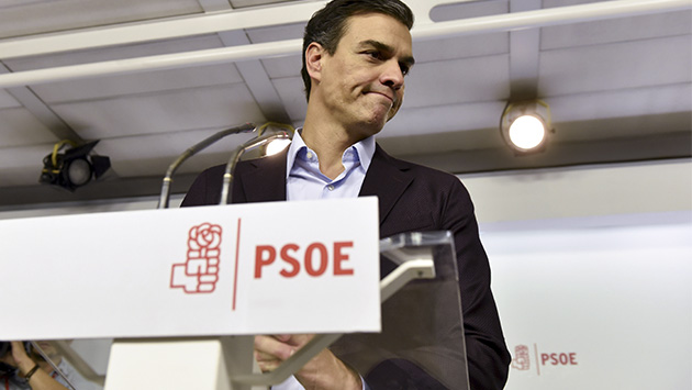 El PSOE se prepara para facilitar la investidura de Mariano Rajoy