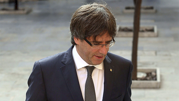 Puigdemont compra un año más a la CUP